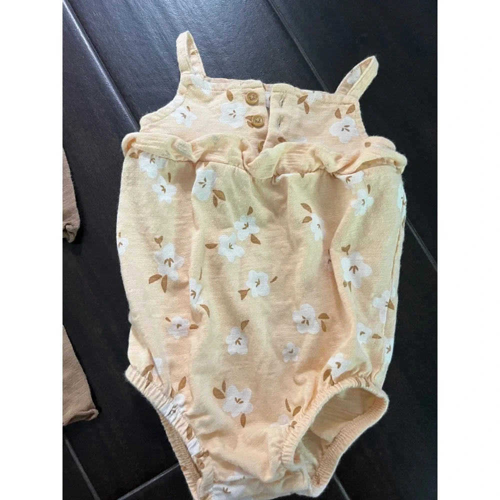 Little Co Lauren Conrad Organic Cotton 3pc Bundle Peplum Tops Romper 3M 6M Kids - Picture 5 of 8